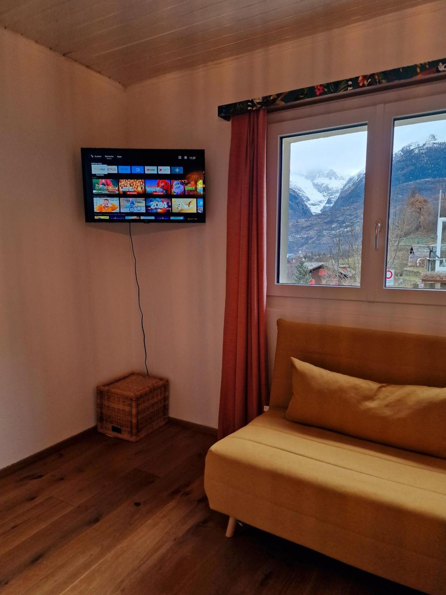 Kunstplanet Im Herzen Der Alpen Am Planetenweg Visp Kültér fotó